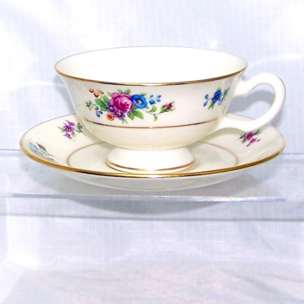 LENOX ROSE Footed Cup & Saucer Set